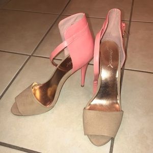 Brand New Gomez Heels